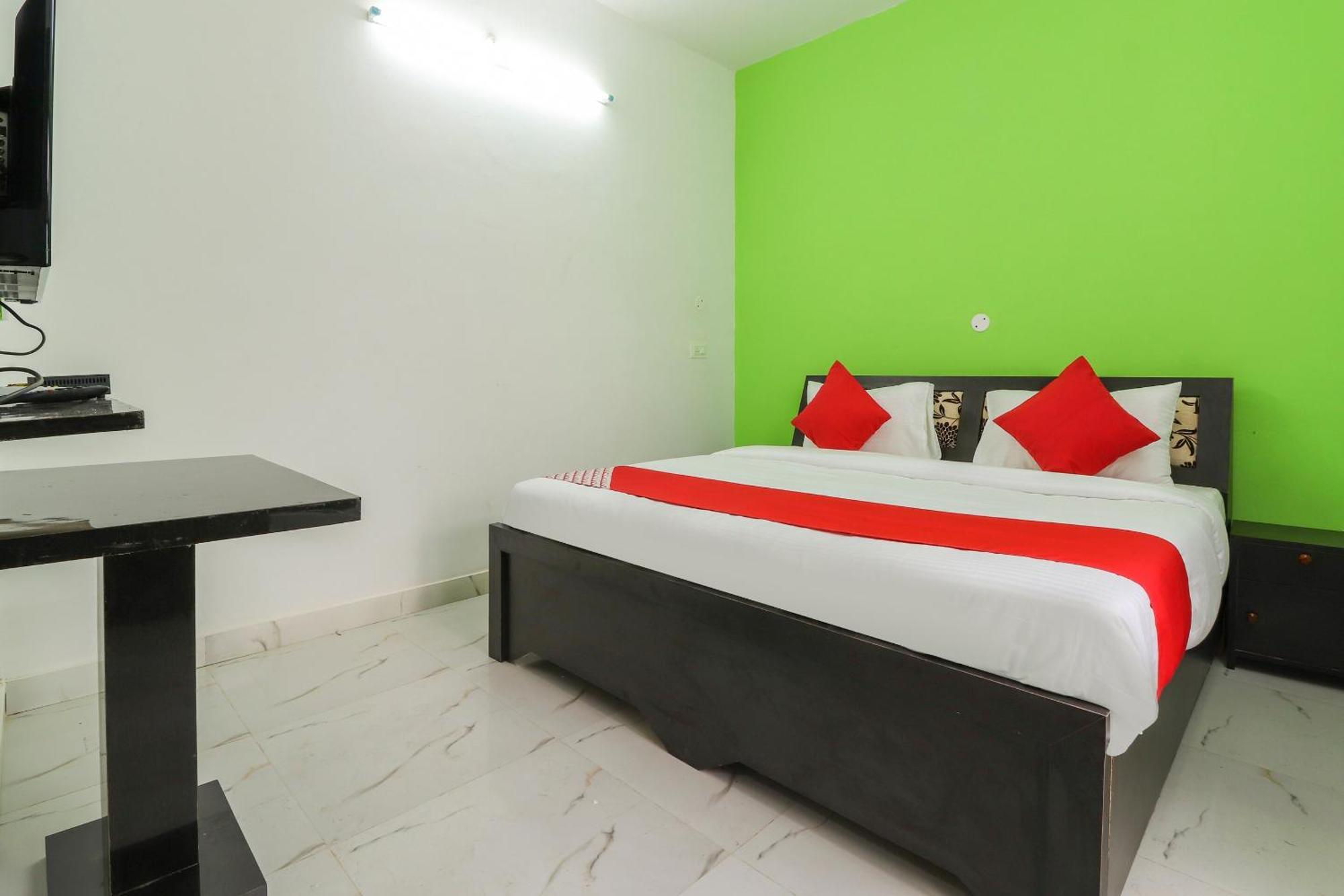 Collection O Vedanta Residency Hotel Lakhnau Kültér fotó
